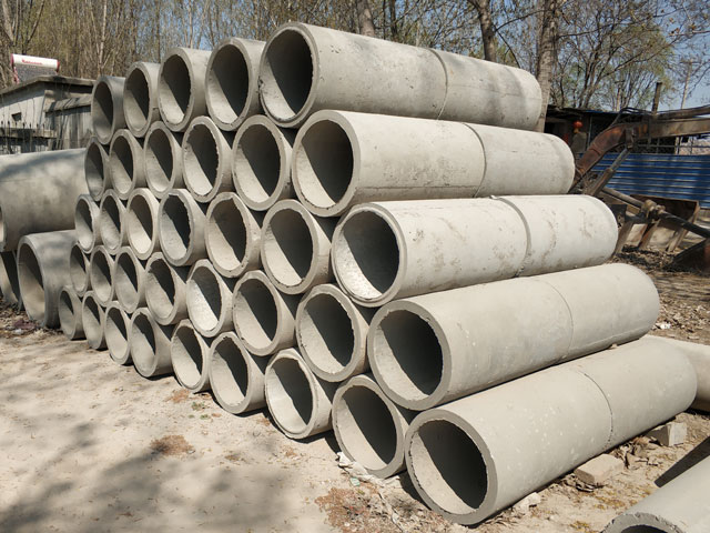 切忌對水泥管進行曝曬